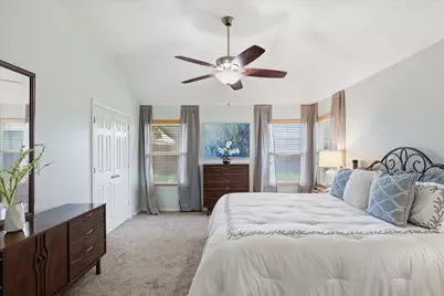 4004 Marigold Drive, Haltom City, TX 76137 - Photo 16