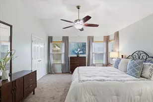 4004 Marigold Dr, Haltom City, TX 76137 - Photo 16