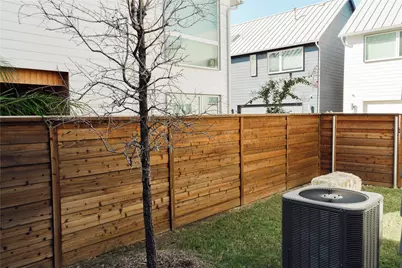 1006 Barsotti Court, Dallas, TX 75212 - Photo 32