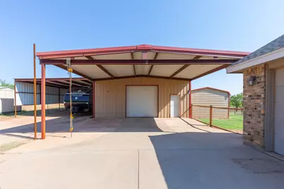 7702 Spinks Road, Abilene, TX 79603 - Photo 32