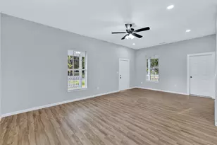 323 W Cherry St, Sherman, TX 75090 - Photo 4