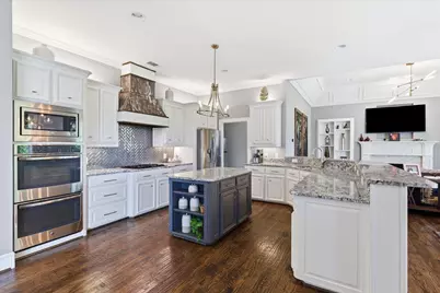 2801 Timber Crest Lane, Highland Village, TX 75077 - Photo 8