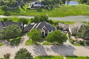 2801 Timber Crest Ln, Highland Village, TX 75077 - Photo 2