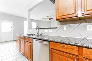 1746 Summerwood Ln, Cedar Hill, TX 75104 - Photo 6