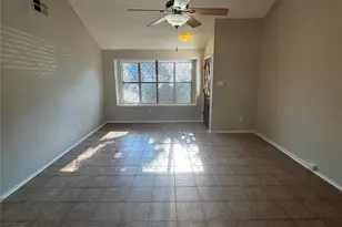 1120 Highpoint Rd, Bedford, TX 76022 - Photo 4