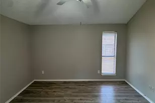 1120 Highpoint Rd, Bedford, TX 76022 - Photo 12