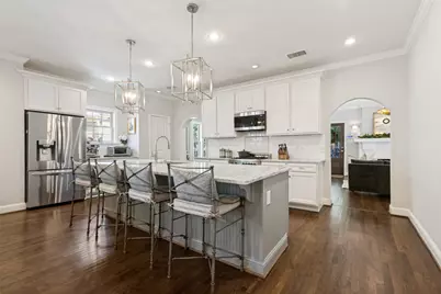 5834 Monticello Avenue, Dallas, TX 75206 - Photo 8