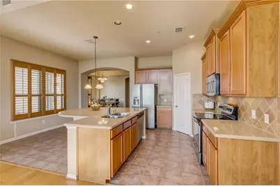 8728 Iron Horse Drive, Irving, TX 75063 - Photo 10