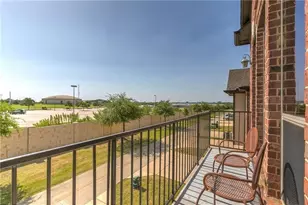 8728 Iron Horse Dr, Irving, TX 75063 - Photo 26