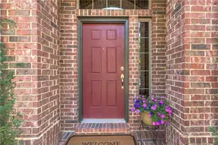 8728 Iron Horse Dr, Irving, TX 75063 - Photo 2