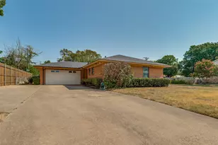 303 Merribrook Trail, Duncanville, TX 75116 - Photo 1