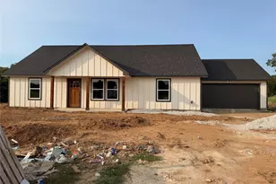 1013 Virgil Ct, Springtown, TX 76082 - Photo 1