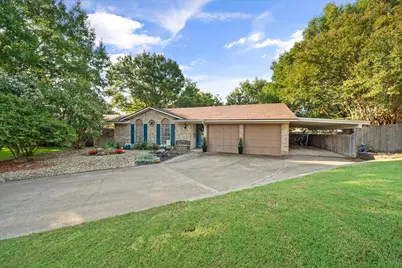 4208 Shipley Court, Benbrook, TX 76116 - Photo 2