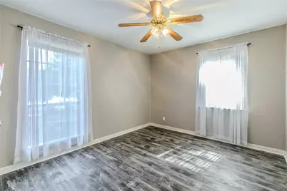 4208 Shipley Court, Benbrook, TX 76116 - Photo 16