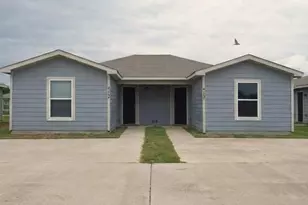 413 County Line Rd, Mabank, TX 75147 - Photo 2