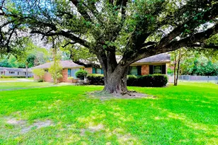 114 Harred St, Sulphur Springs, TX 75482 - Photo 1