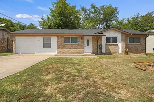 5733 Hanson Dr, Watauga, TX 76148 - Photo 2