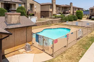 1745 Crest Grove Dr, Arlington, TX 76012 - Photo 14