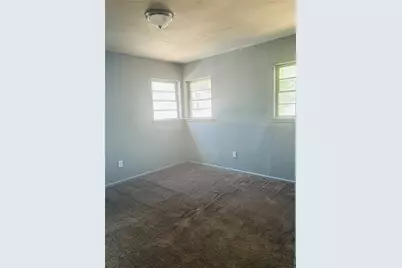 1355 Glen Garden Drive, Fort Worth, TX 76104 - Photo 20