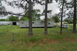 405 Sunset Dr, Tool, TX 75143 - Photo 1