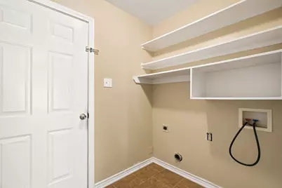 613 N Avenue D, Springtown, TX 76082 - Photo 34