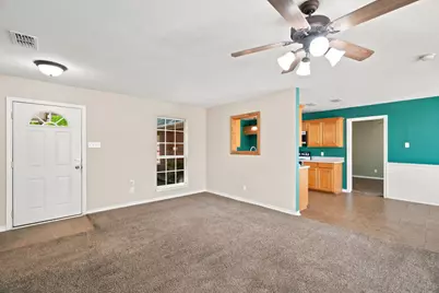 613 N Avenue D, Springtown, TX 76082 - Photo 10