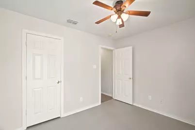 613 N Avenue D, Springtown, TX 76082 - Photo 30