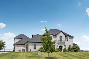 428 Royal Santana Run, Weatherford, TX 76087 - Photo 2