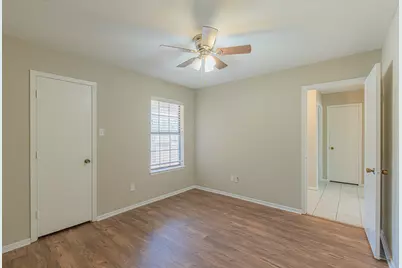 1015 Meadowlark Lane, Granbury, TX 76048 - Photo 16