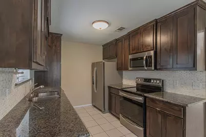 1015 Meadowlark Lane, Granbury, TX 76048 - Photo 10