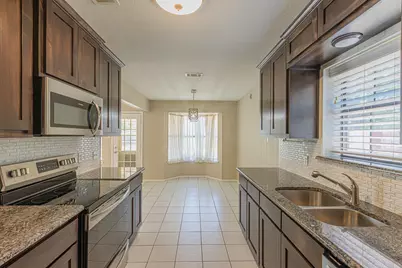 1015 Meadowlark Lane, Granbury, TX 76048 - Photo 12