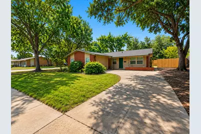 901 Melrose Drive, Richardson, TX 75080 - Photo 1