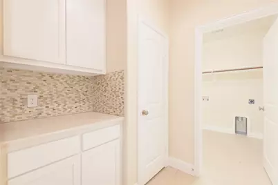 709 Llano Falls Drive, McKinney, TX 75071 - Photo 14