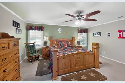 623 S Harbor Court, Granbury, TX 76048 - Photo 16
