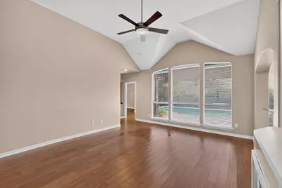 713 Mockingbird Court, Crowley, TX 76036 - Photo 10