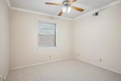 902 N Lindale Lane, Richardson, TX 75080 - Photo 18