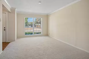 902 N Lindale Ln, Richardson, TX 75080 - Photo 4