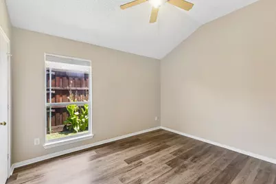 2012 Lake Pointe Drive, Little Elm, TX 75068 - Photo 12