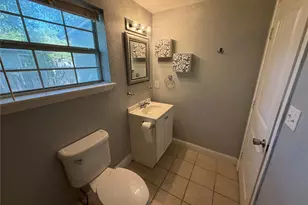 979 W Pecan St, Stephenville, TX 76401 - Photo 26