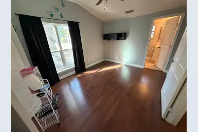 979 W Pecan Street, Stephenville, TX 76401 - Photo 6