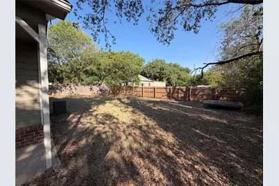979 W Pecan Street, Stephenville, TX 76401 - Photo 28