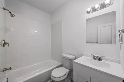 708 W Day Street, Denison, TX 75020 - Photo 16