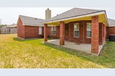 1015 Balkan Drive, Lancaster, TX 75134 - Photo 20
