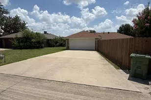 1611 Steenson Dr, Carrollton, TX 75007 - Photo 14