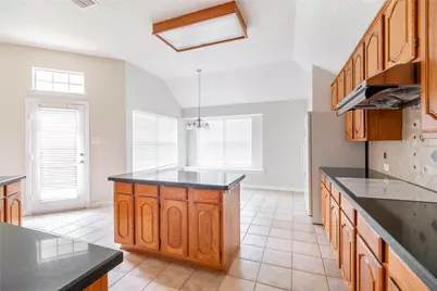 11301 New Orleans Drive, Frisco, TX 75035 - Photo 8