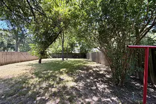 105 W Damon St, Terrell, TX 75160 - Photo 6