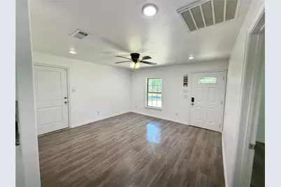 105 W Damon Street, Terrell, TX 75160 - Photo 8