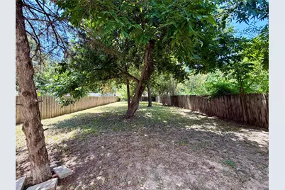 105 W Damon Street, Terrell, TX 75160 - Photo 8