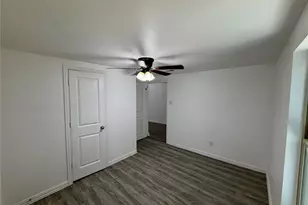 105 W Damon St, Terrell, TX 75160 - Photo 16