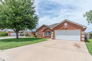 6610 Picadilly St, Abilene, TX 79606 - Photo 2